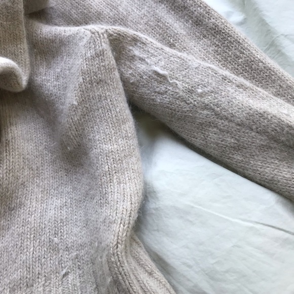 Angora Wool Cardigan Ruffle - Picture 8 of 8